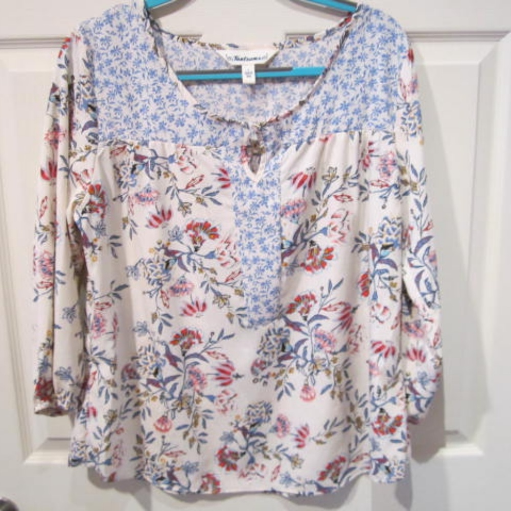 Floral Peasant top size L by Tantrums